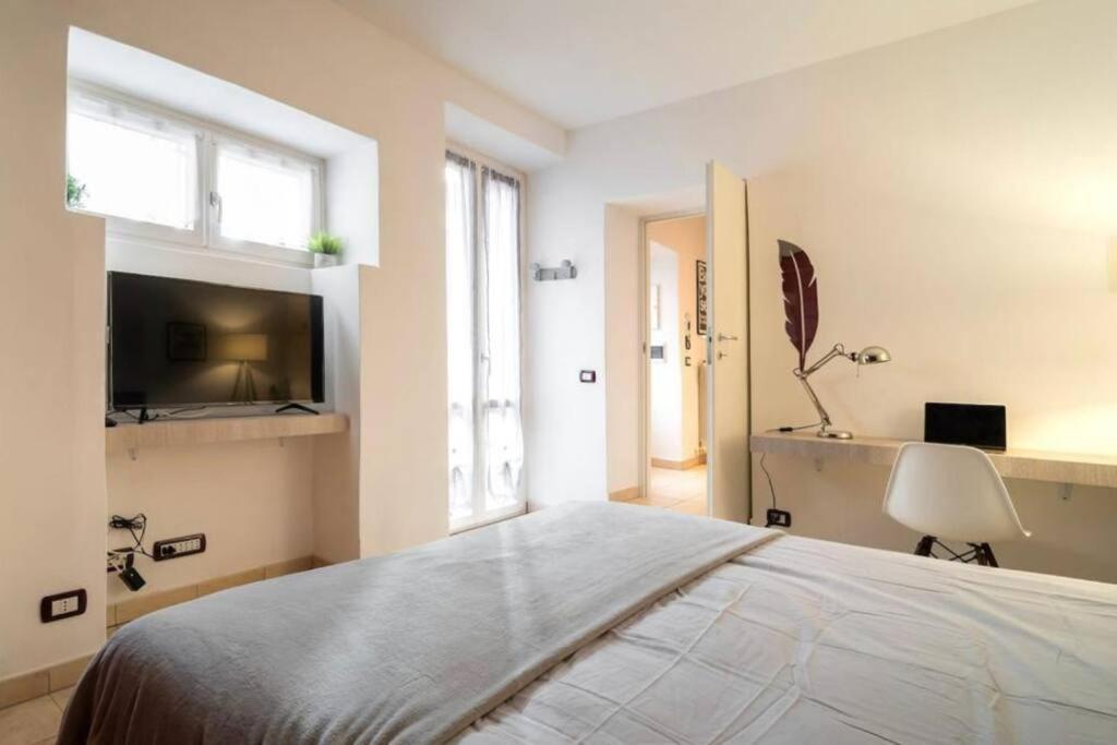 Appartamento Mia. Centro Storico Luino Exterior photo